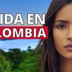 🇨🇴 Descubre las 🌸 30 costumbres colombianas 🌸 que te enamorarán: de la comida a la música, ¡te sorprenderás!